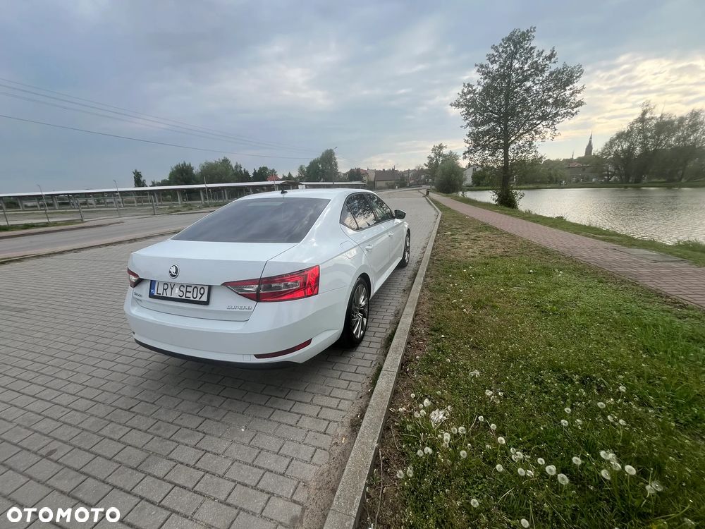 Skoda Superb 1.8 TSI Ambition DSG - 3