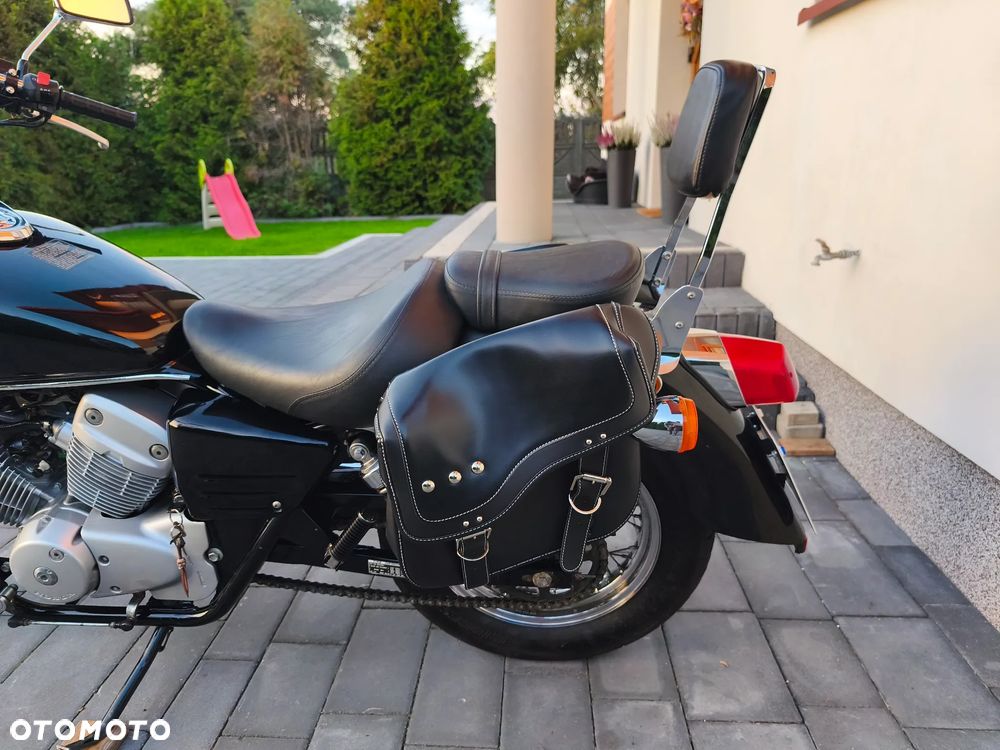 Honda Shadow - 21
