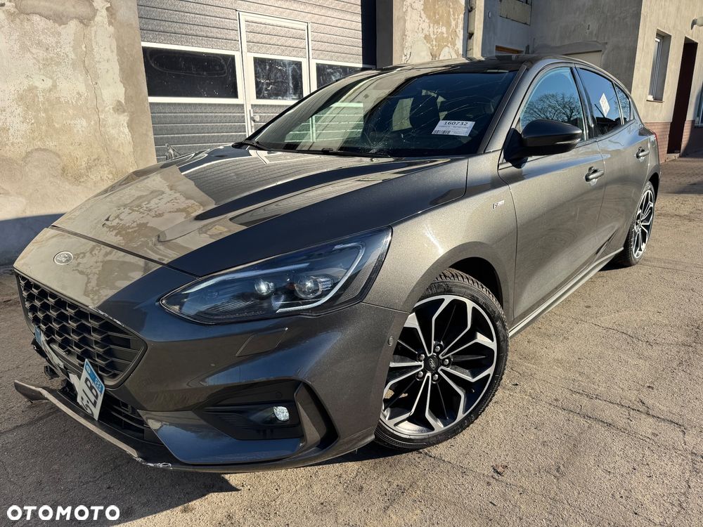 Ford Focus - 20