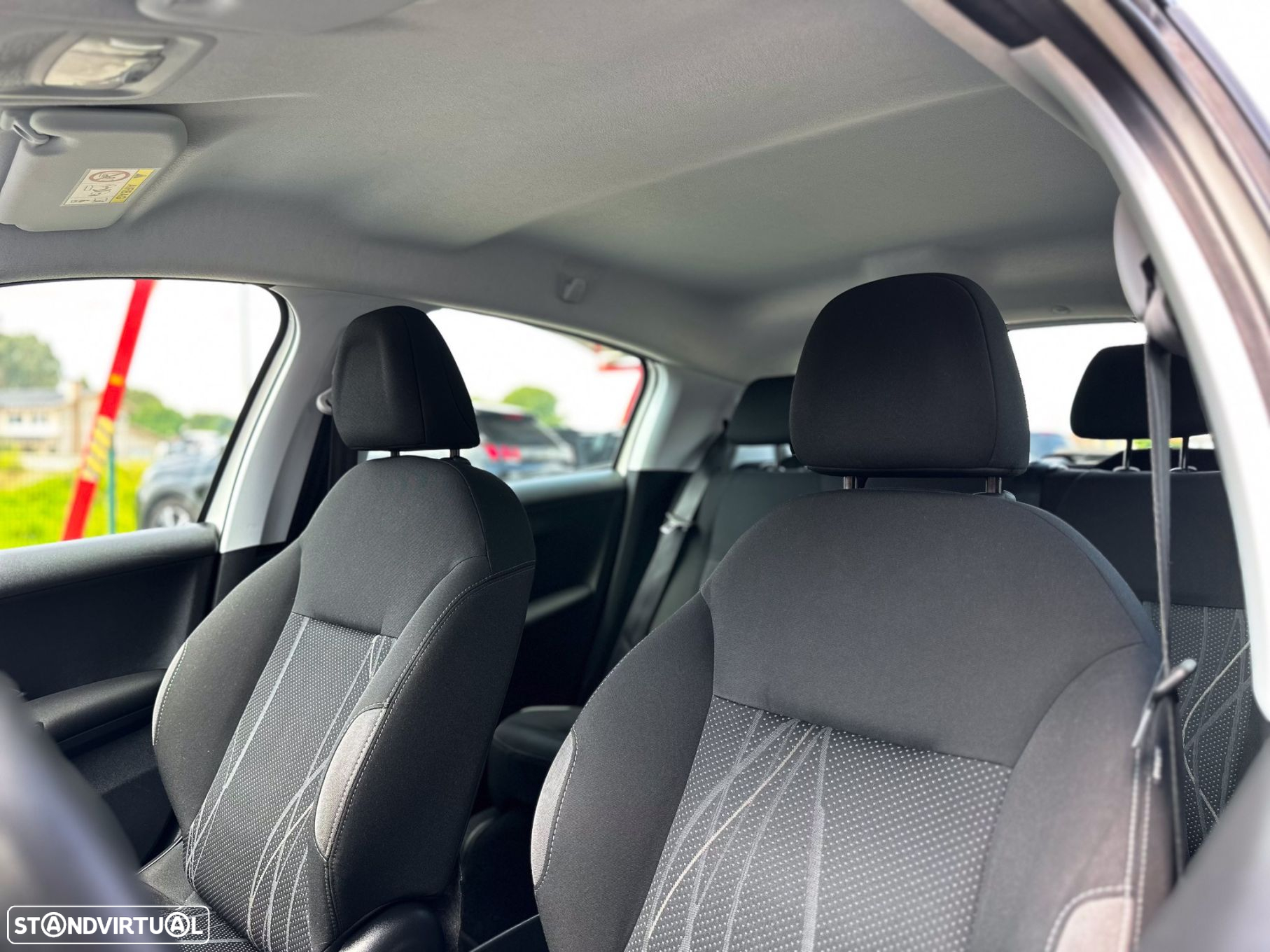 Peugeot 208 1.5 BlueHDi Active - 12