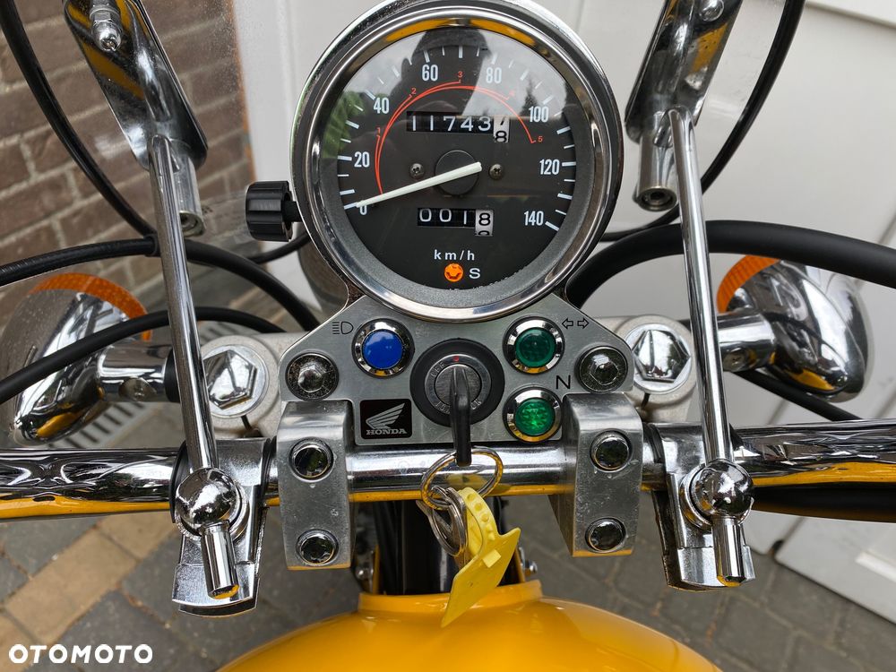 Honda CA - 8