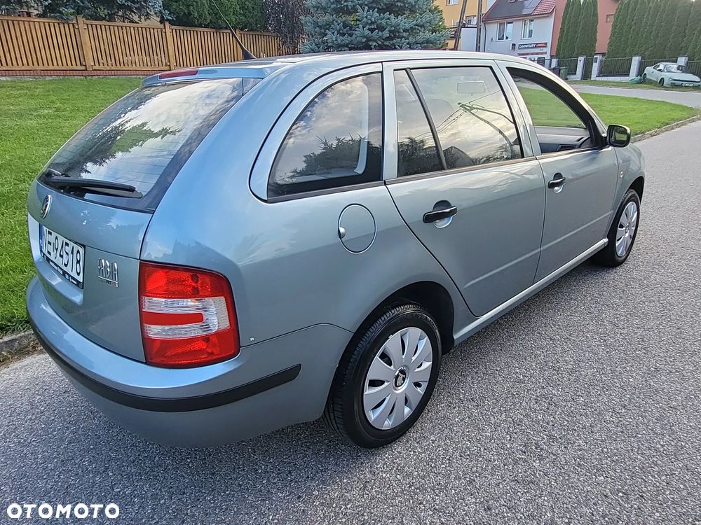 Skoda Fabia 1.4 16V Style Edition - 7