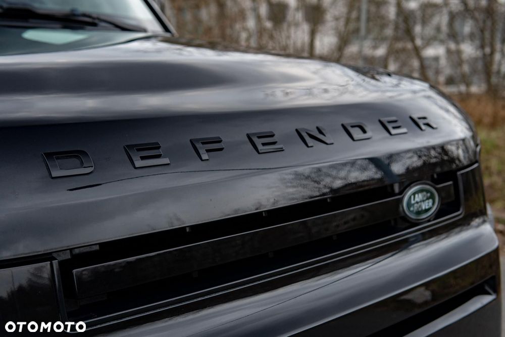 Land Rover Defender 5.0 P525 V8 - 39