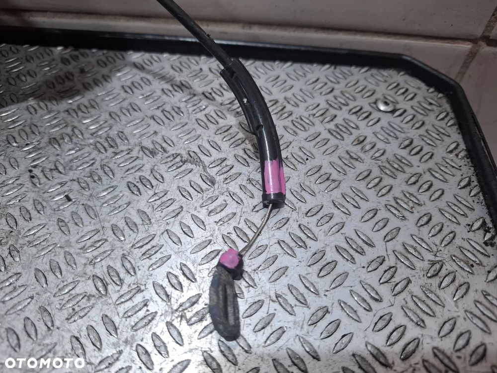 Zamek drzwi prawych przesuwnych uszkodzony jak na zdjęciu Renault Master III - 2