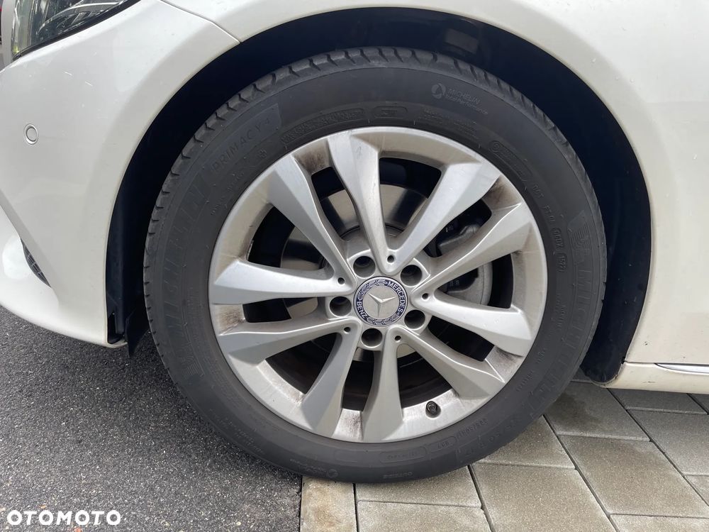 Mercedes-Benz Klasa C 180 d Exclusive - 15