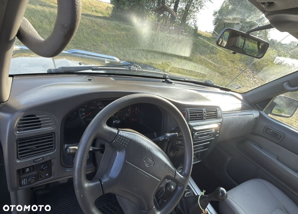 Nissan Patrol - 16