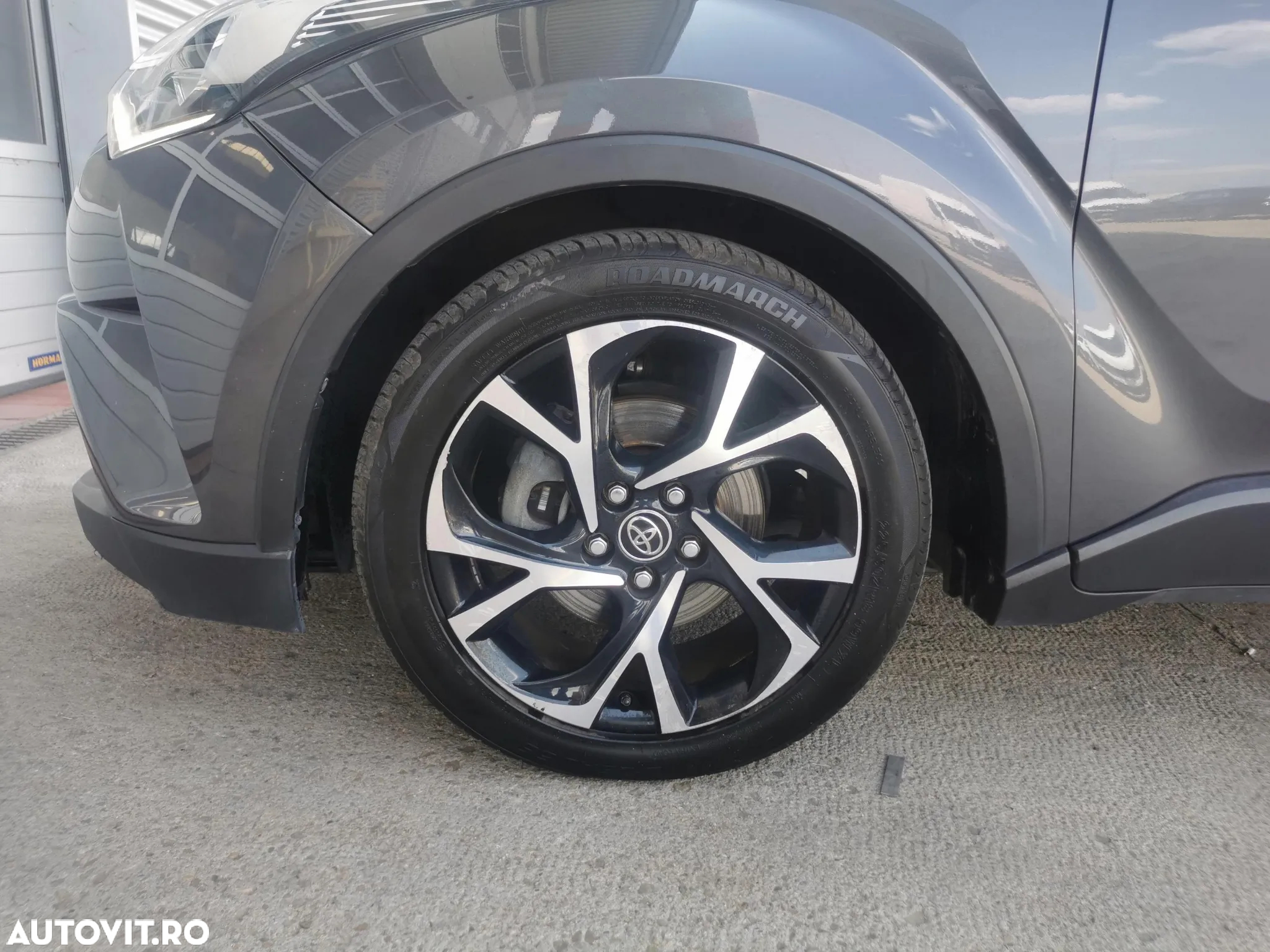 Toyota C-HR 1.8 HSD 122 CP 4x2 CVT Style - 17