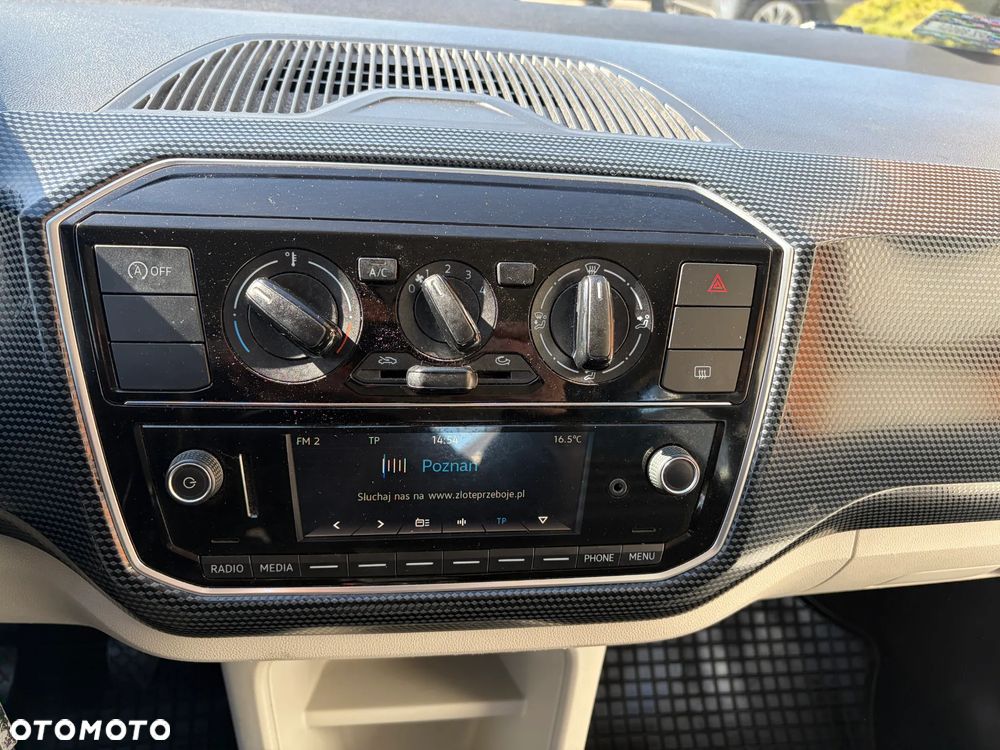 Volkswagen up! 1.0 move - 15