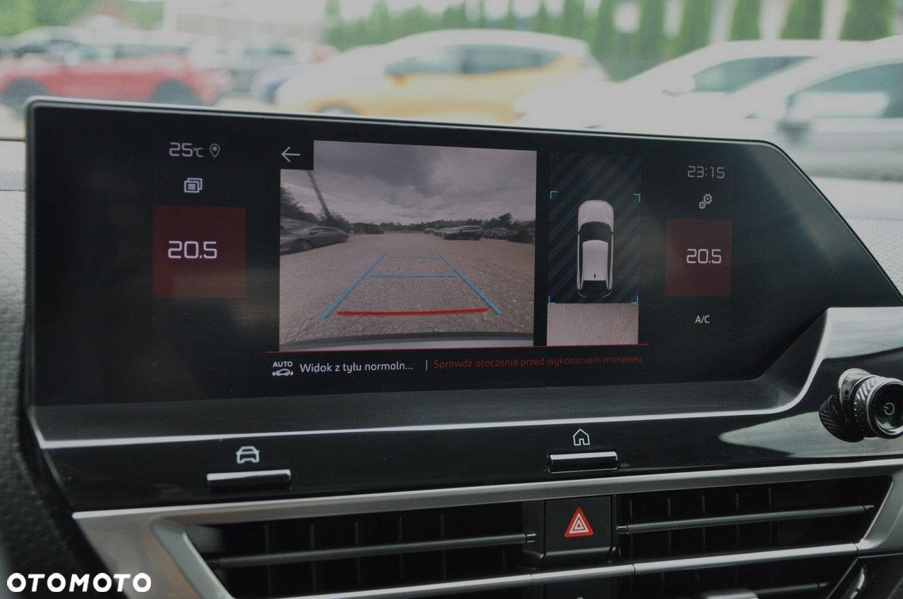 Citroën C4 PureTech 130 Stop&Start EAT8 MAX - 27
