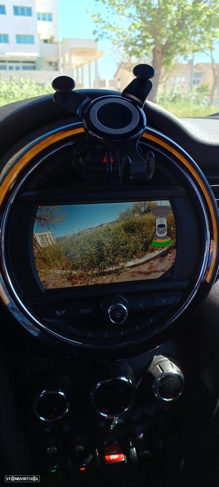 MINI 3 Portas Cooper D Aut. - 11