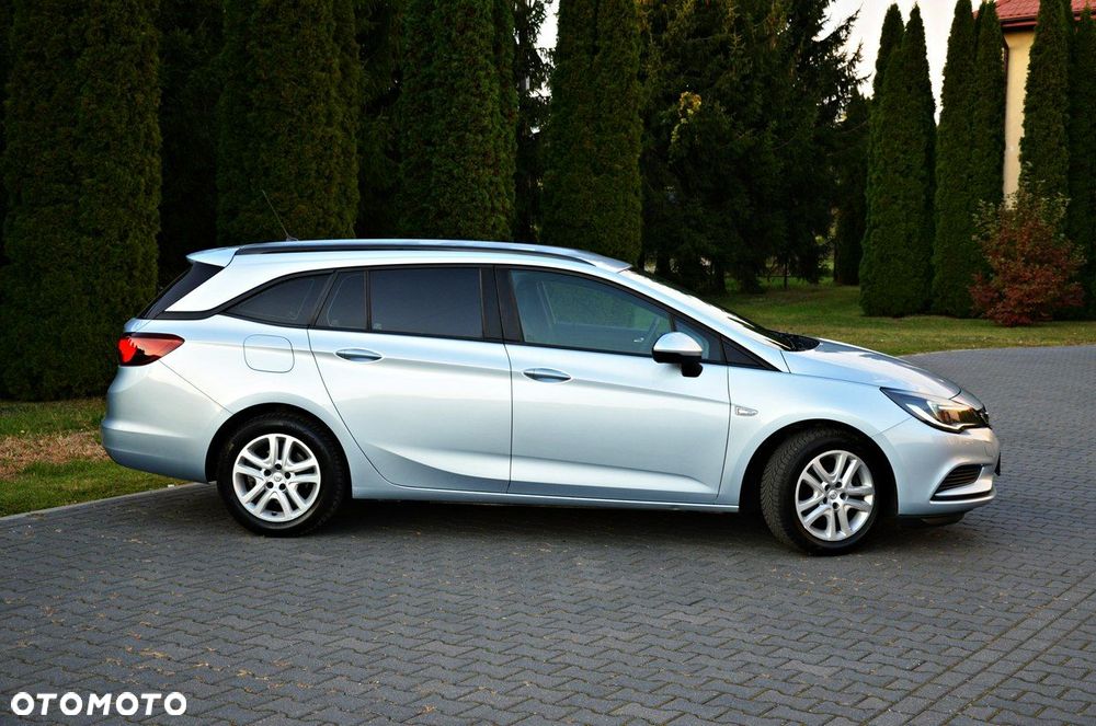 Opel Astra 1.6 CDTI Sports Tourer Active - 14