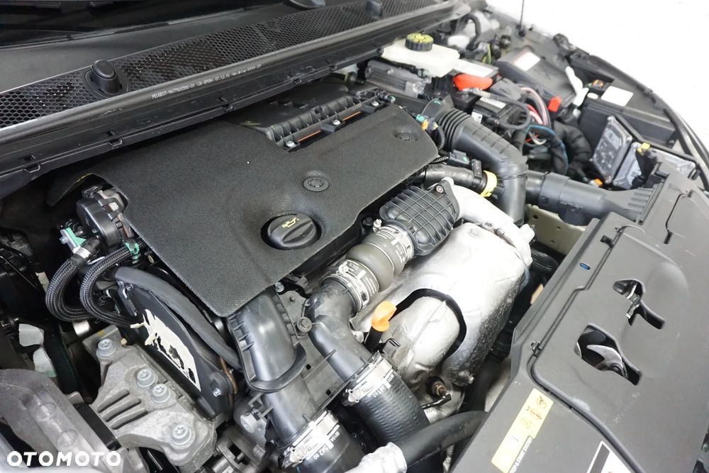 Peugeot 308 BlueHDi FAP 120 EAT6 Stop & Start Active - 14