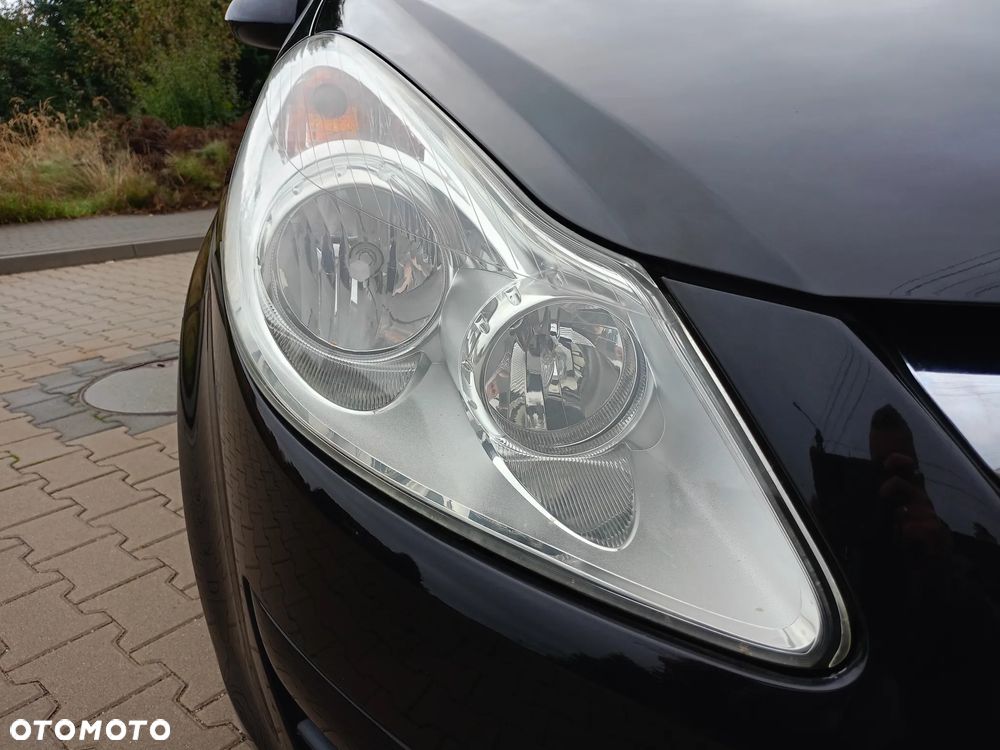 Opel Corsa - 8
