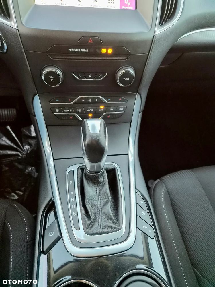 Ford S-Max 2.0 TDCi Titanium - 18
