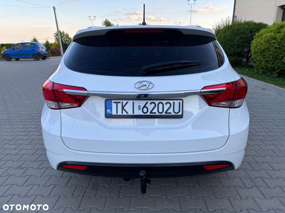 Hyundai i40 1.7 CRDi Comfort + - 13