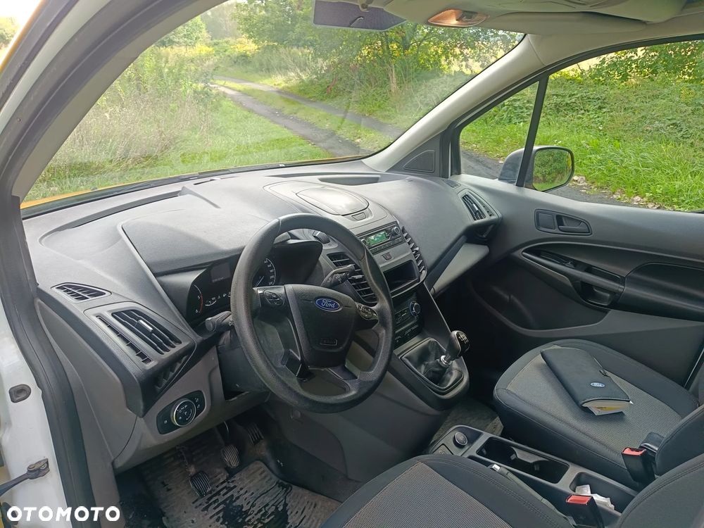 Ford connect - 10
