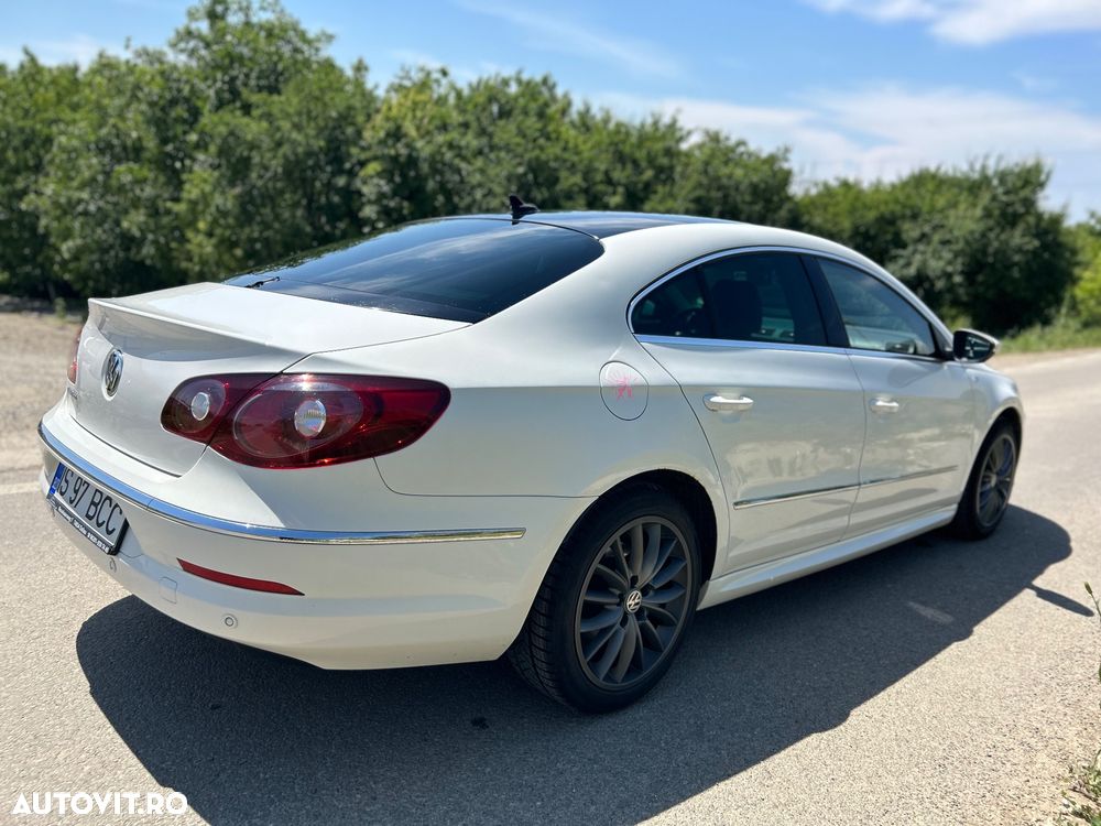 Volkswagen Passat 2.0TDI Highline DPF 4Motion - 2