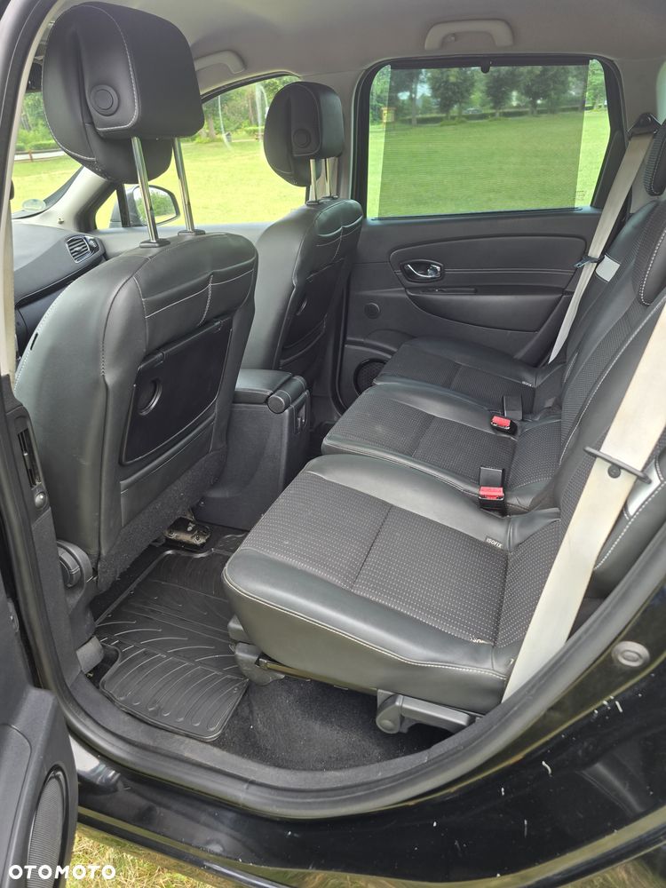 Renault Scenic - 10