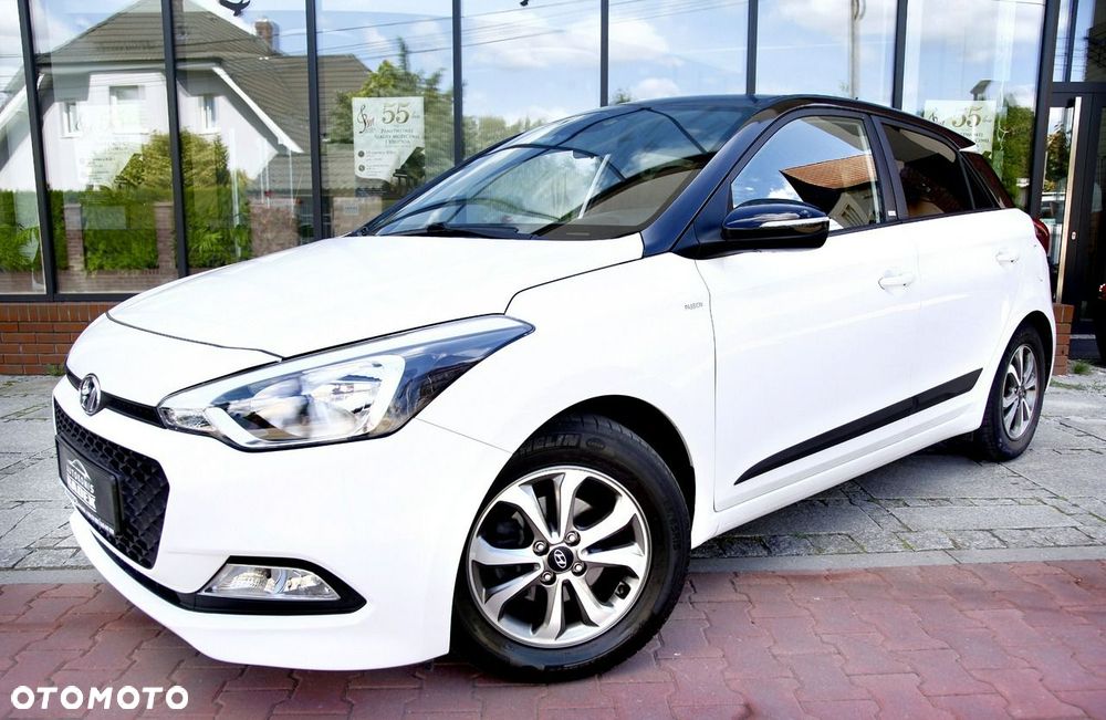 Hyundai i20 1.2 Passion Plus - 26