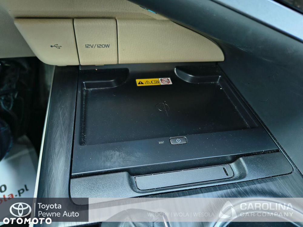 Toyota Camry 2.5 Hybrid Executive CVT - 15