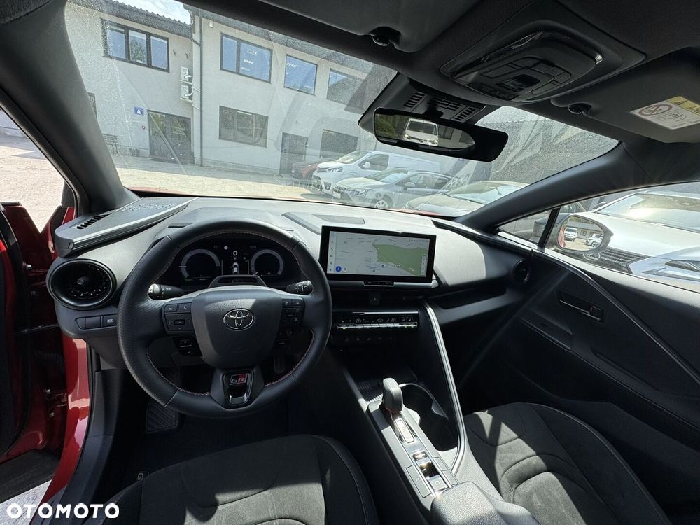 Toyota C-HR - 8
