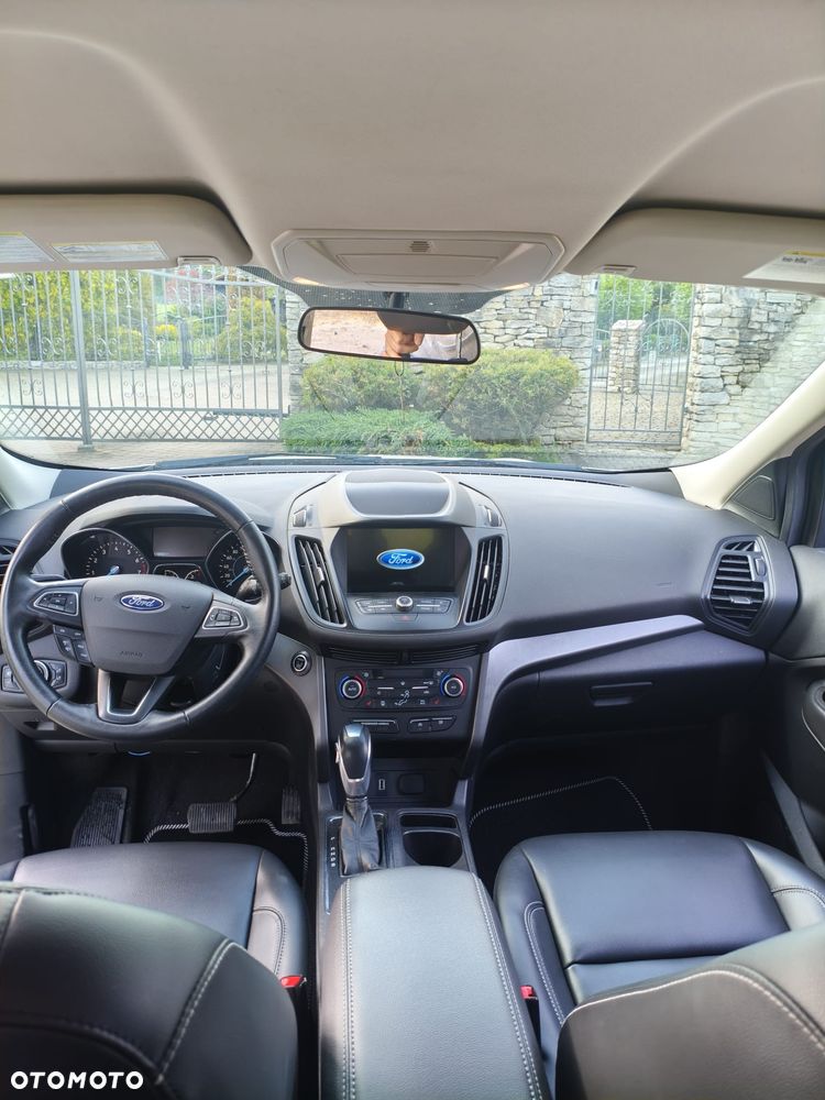 Ford Escape 2.0 EcoBoost AWD Titanium - 16