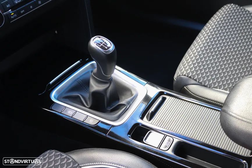 Kia Ceed 1.0 T-GDI Drive - 17