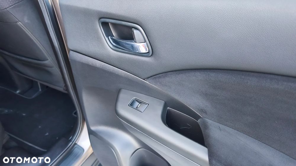 Honda CR-V - 12