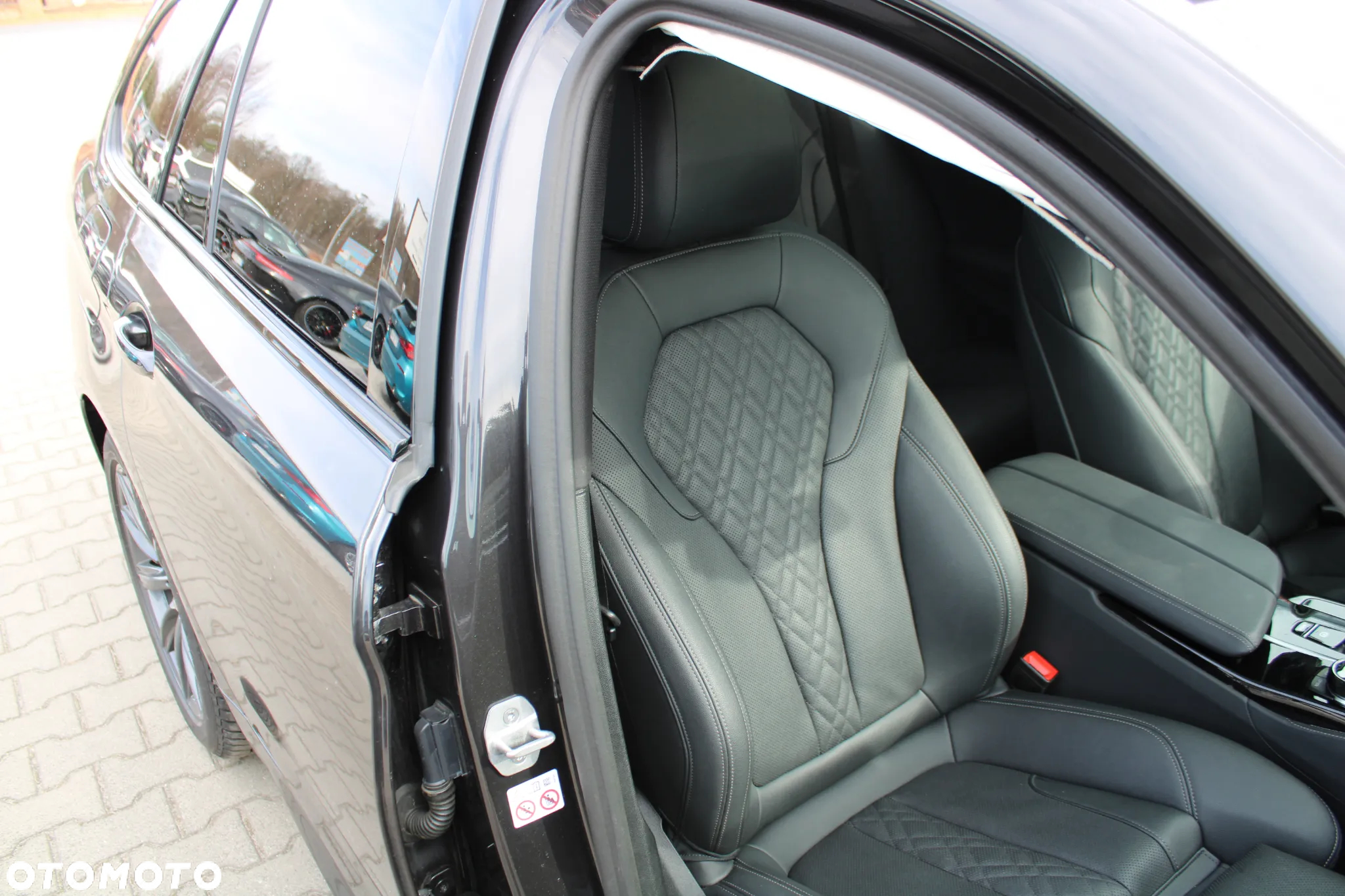 BMW Seria 5 - 29