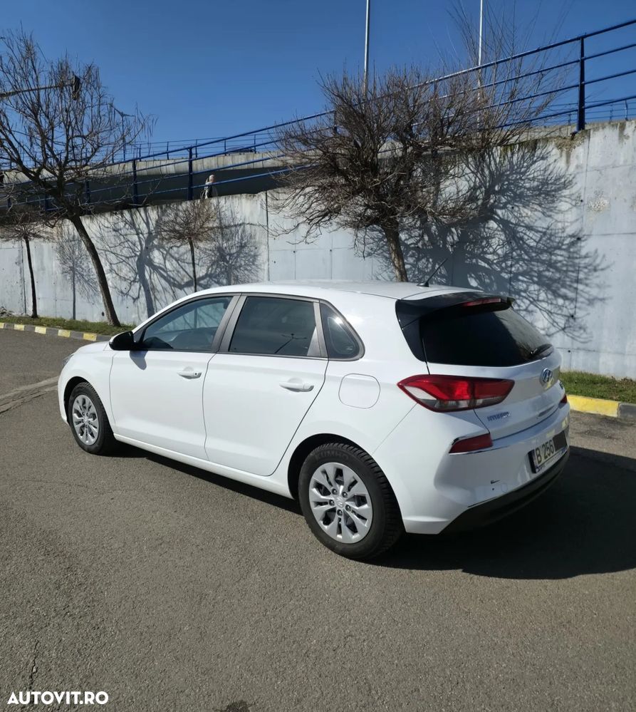 Hyundai i30 1.4 MPi 5DR M/T Comfort - 5