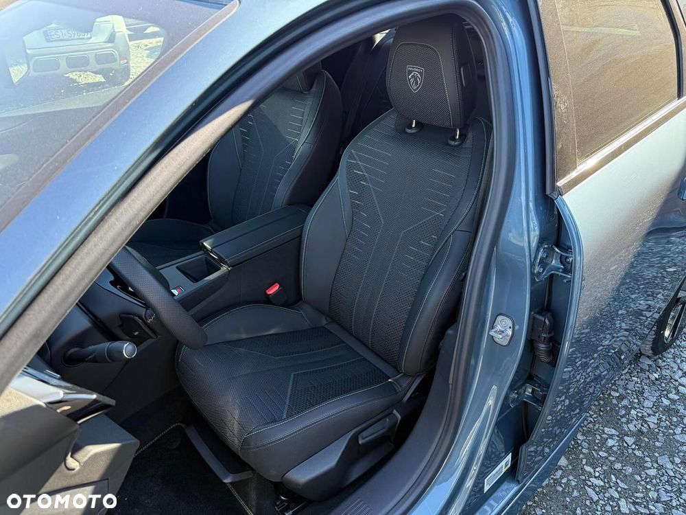 Peugeot 308 - 13