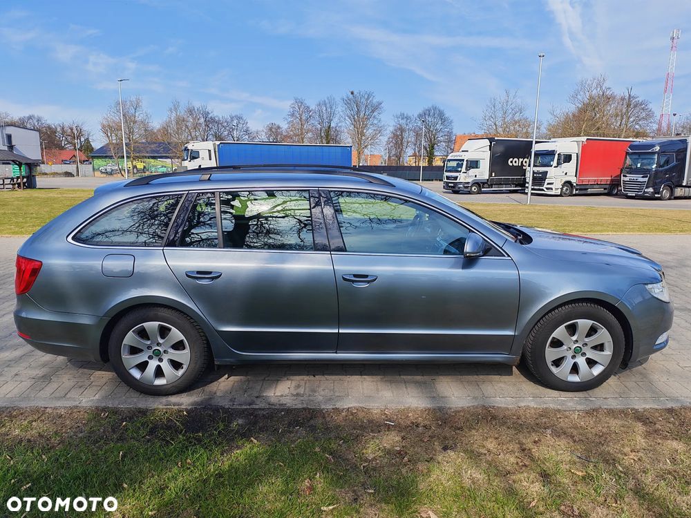 Skoda Superb 1.6 TDI Active Greenline - 3