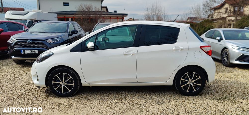 Toyota Yaris 1.5 L VVT-iE Active - 5