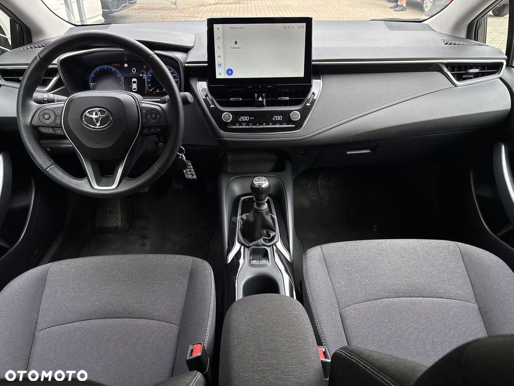 Toyota Corolla - 4