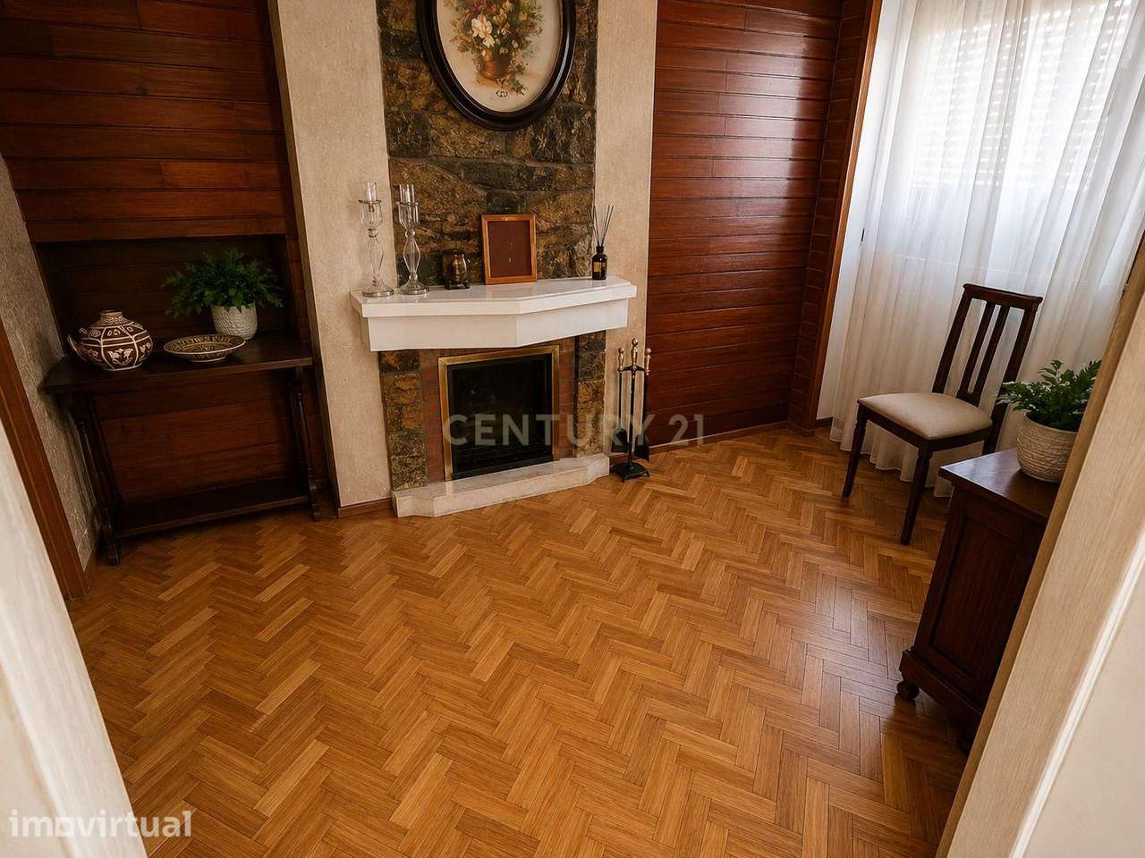 Apartamento T5 usado, com 2 lugares de Garagem e Arrumos - Paranhos - Grande imagem: 4/18