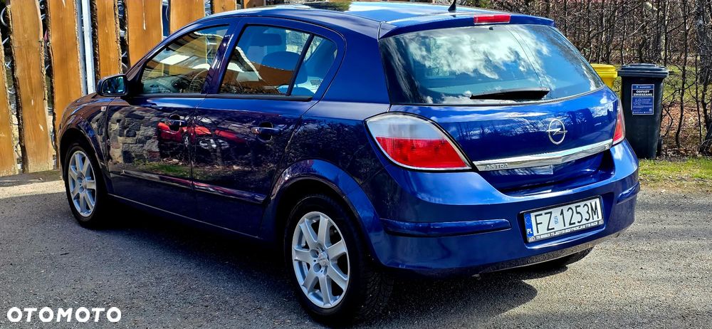 Opel Astra 1.8 Innovation - 13
