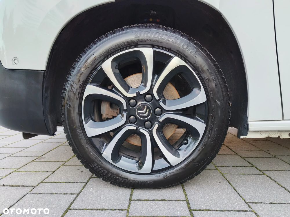 Citroën Berlingo XL 7-Sitzer PureTech 130 EAT8 SHINE - 25