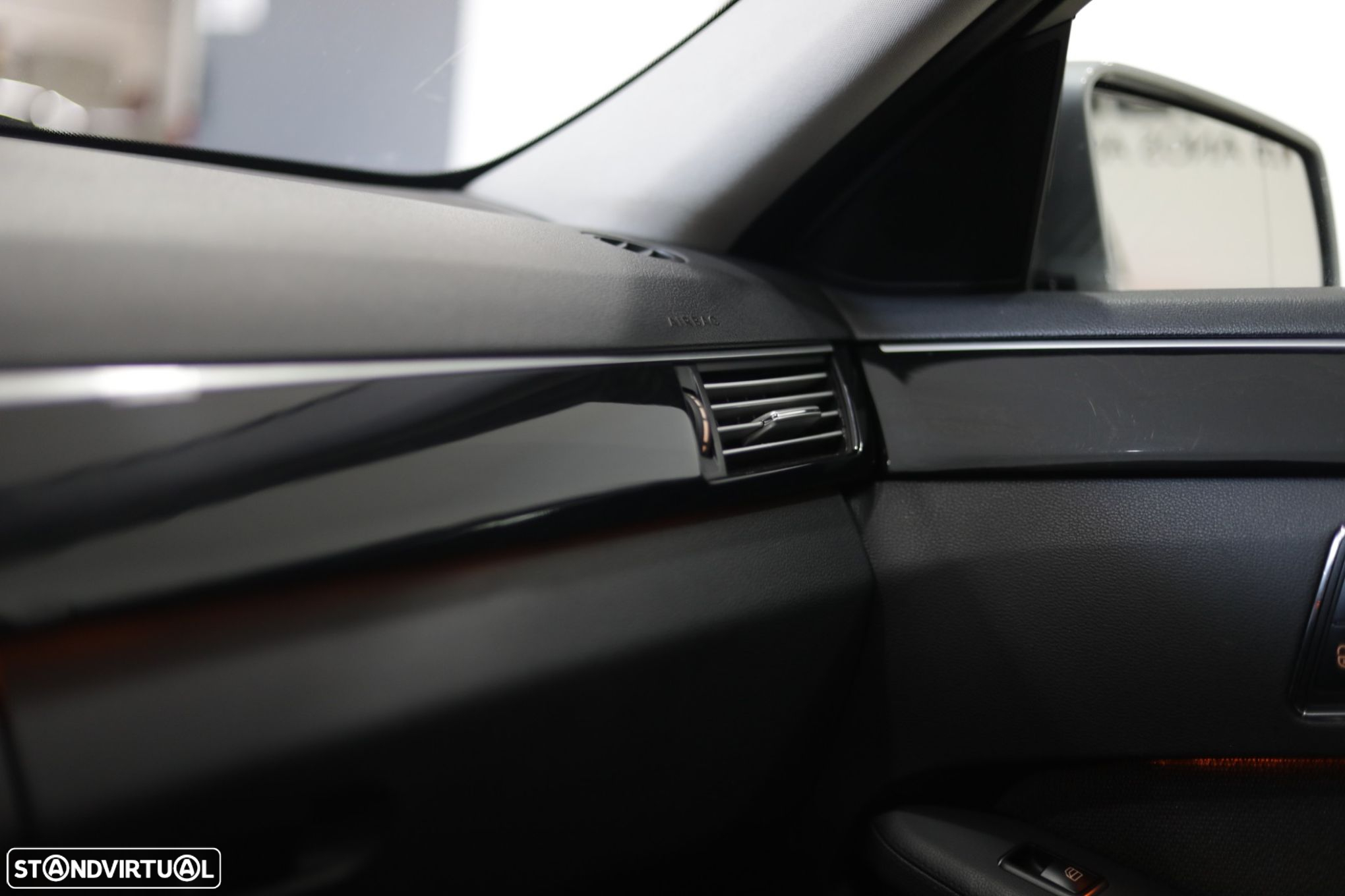 Mercedes-Benz E 250 CDi Avantgarde BE Auto. - 19