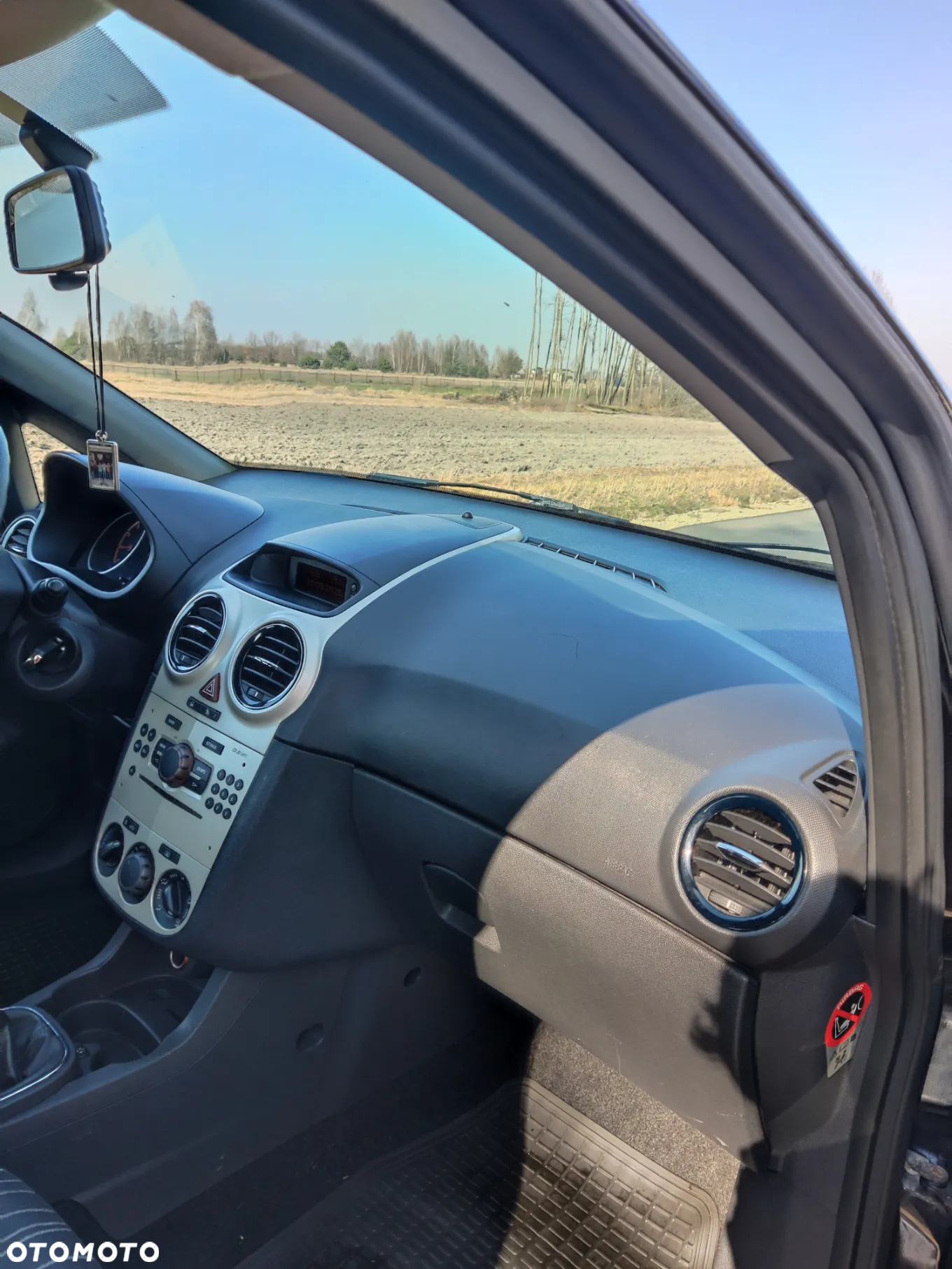 Opel Corsa 1.2 16V Enjoy - 16