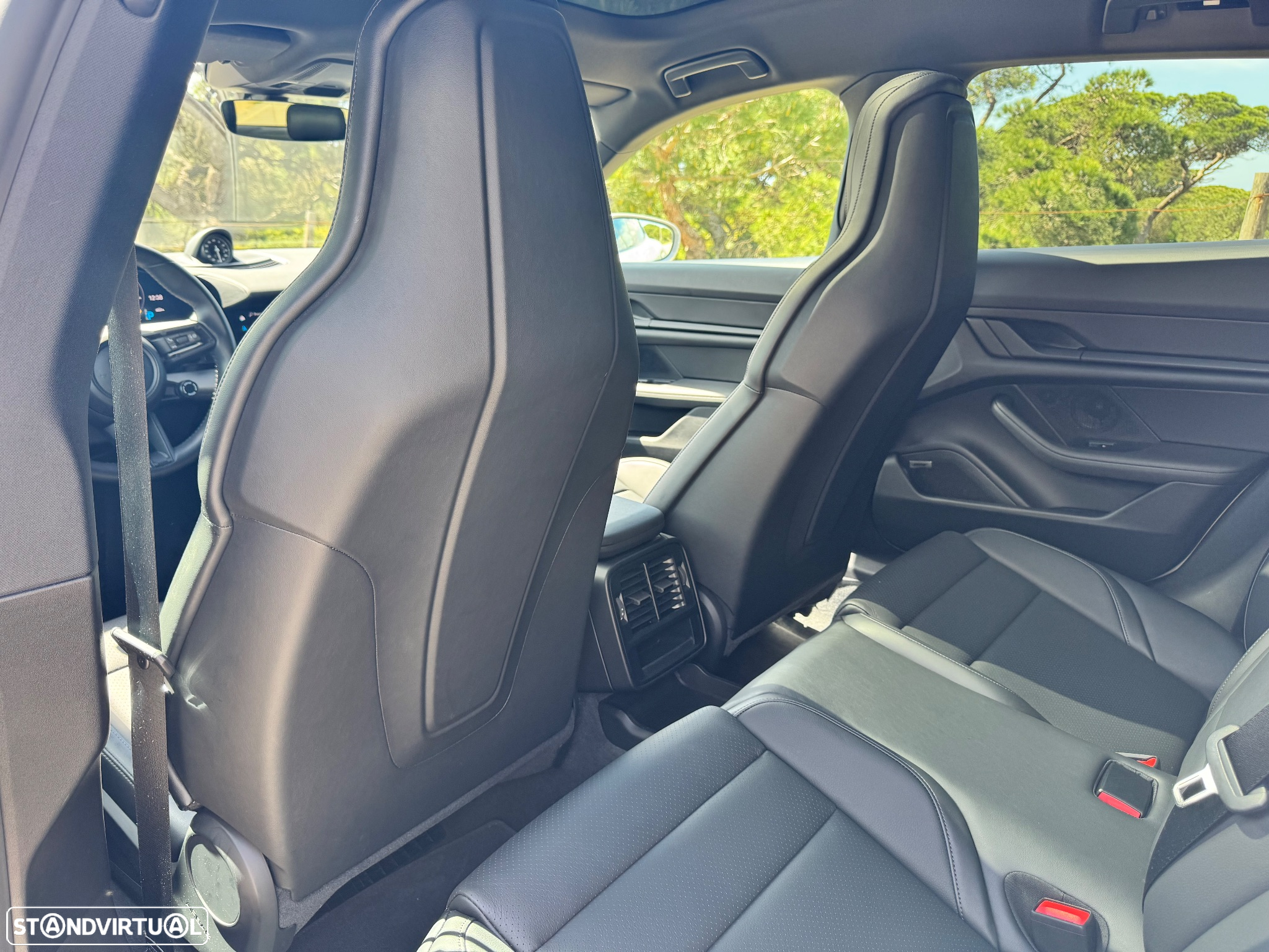 Porsche Taycan Sport Turismo bateria Performance Plus - 14