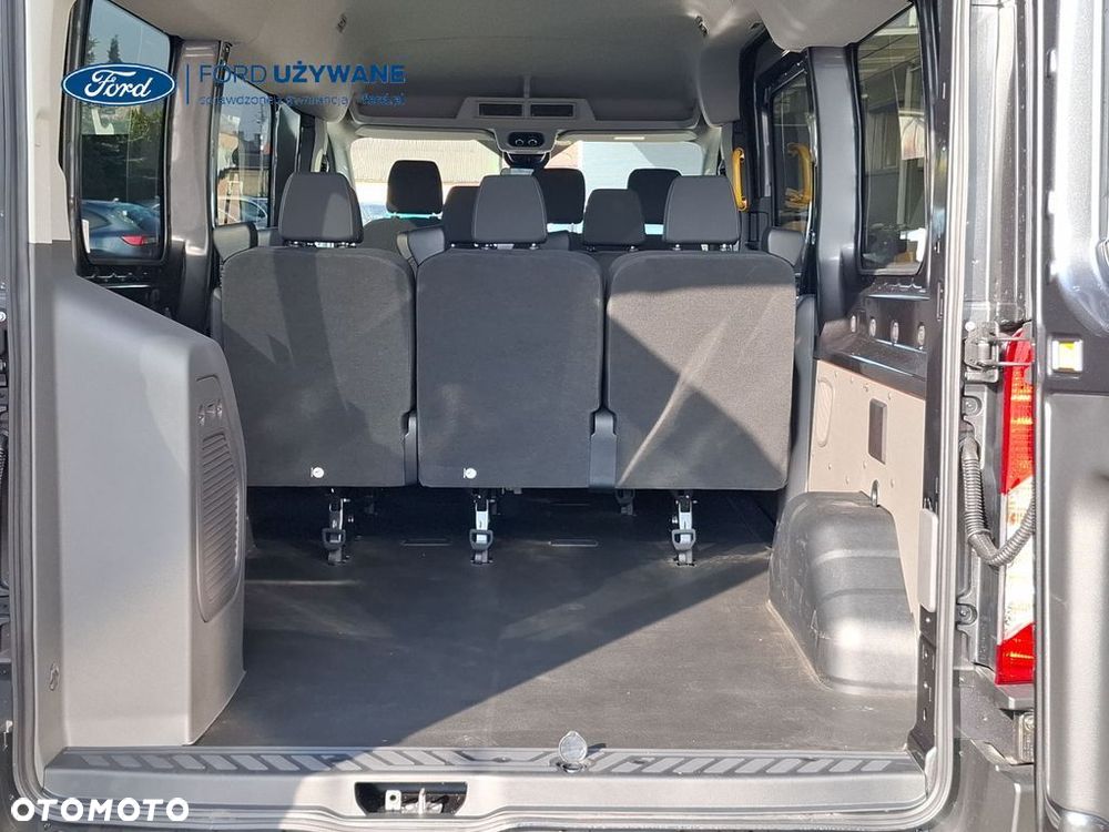 Ford Transit - 11
