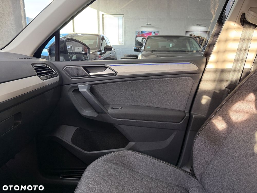 Volkswagen Tiguan 2.0 TDI SCR Move - 30