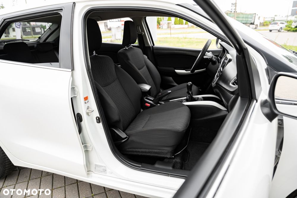 Suzuki Baleno 1.2 SHVS Elegance - 32