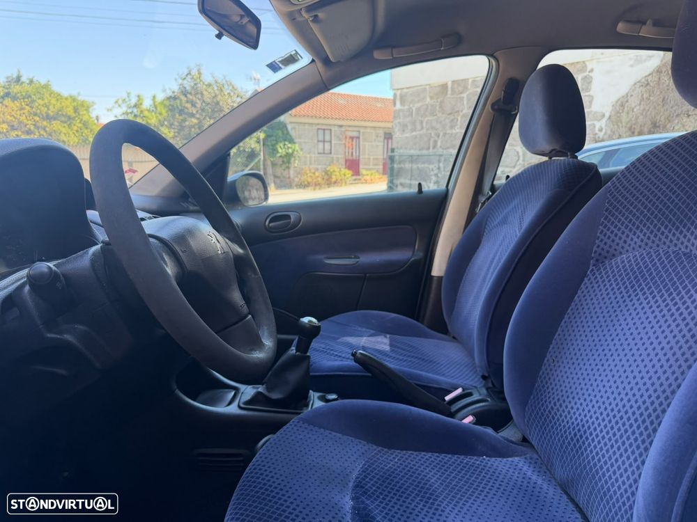 Peugeot 206 1.1 Color Line - 7