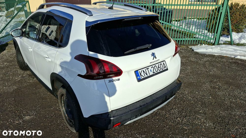 Peugeot 2008 - 5