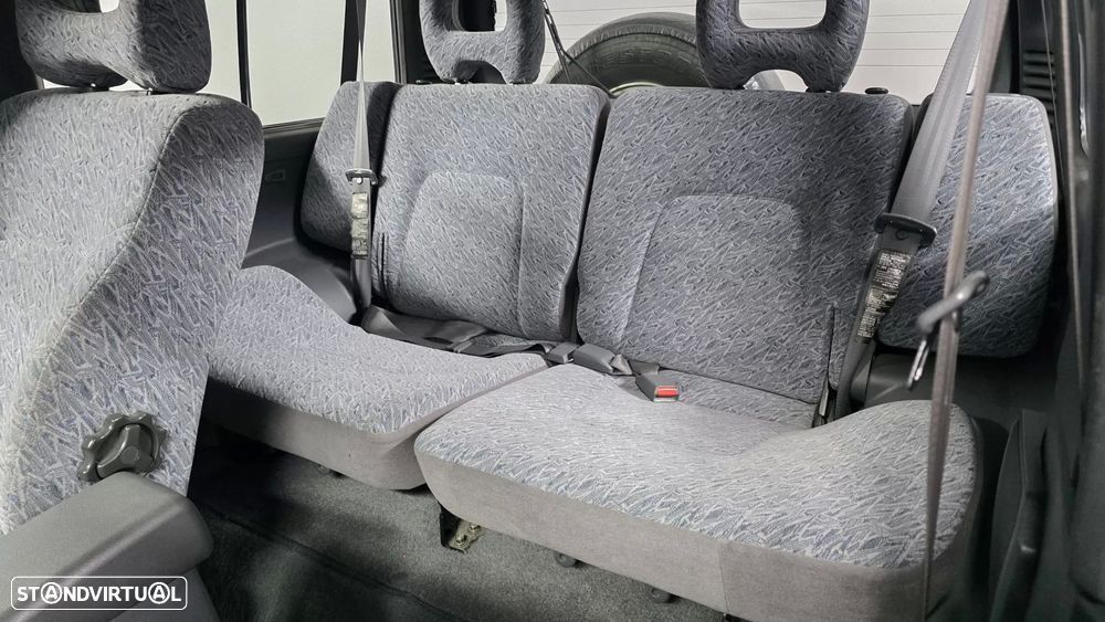 Mitsubishi Pajero 2.8 TD GLS ABS - 17