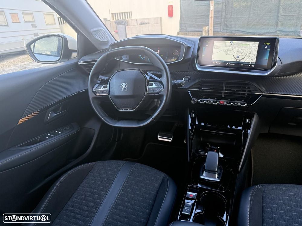 Peugeot e-208 50 kWh Allure - 37