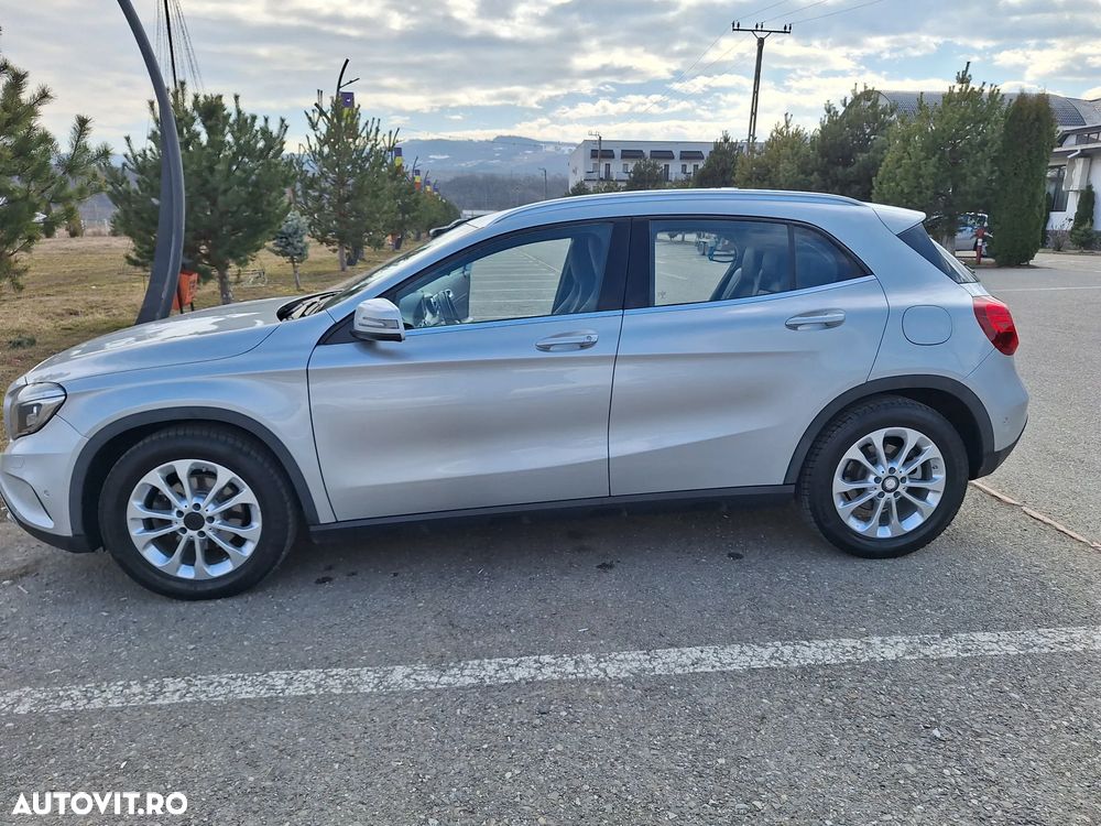 Mercedes-Benz GLA 200 CDI 4MATIC Aut. - 12