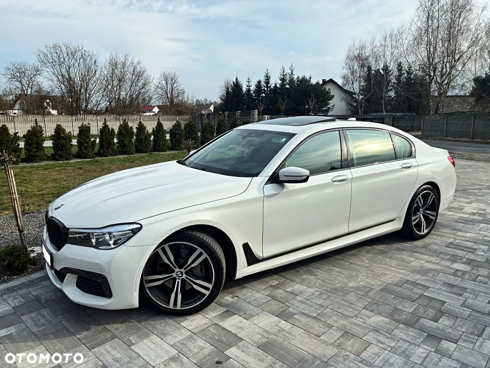 BMW Seria 7 740Li - 8