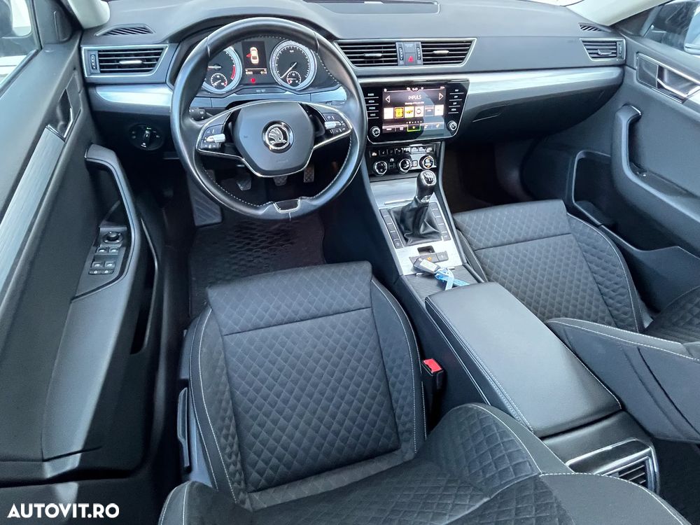 Skoda Superb 2.0 TDI Ambition - 12